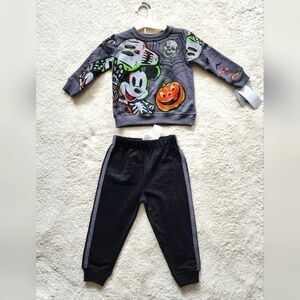 NWT toddler Disney Mickey Mouse Halloween Sweatshirt & Jogger Pants set, 18m- 3t